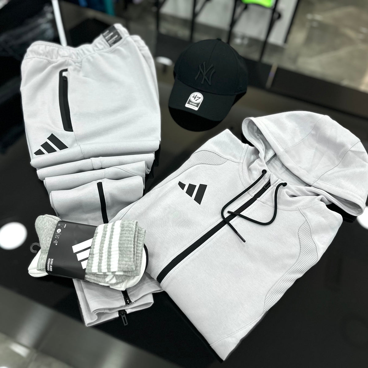 Tuta Adidas TIRO TECH Grey