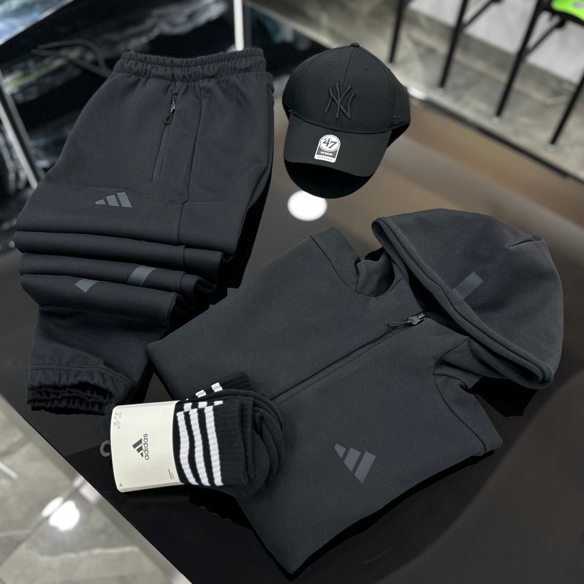 Tuta Adidas Tech ZNE Black
