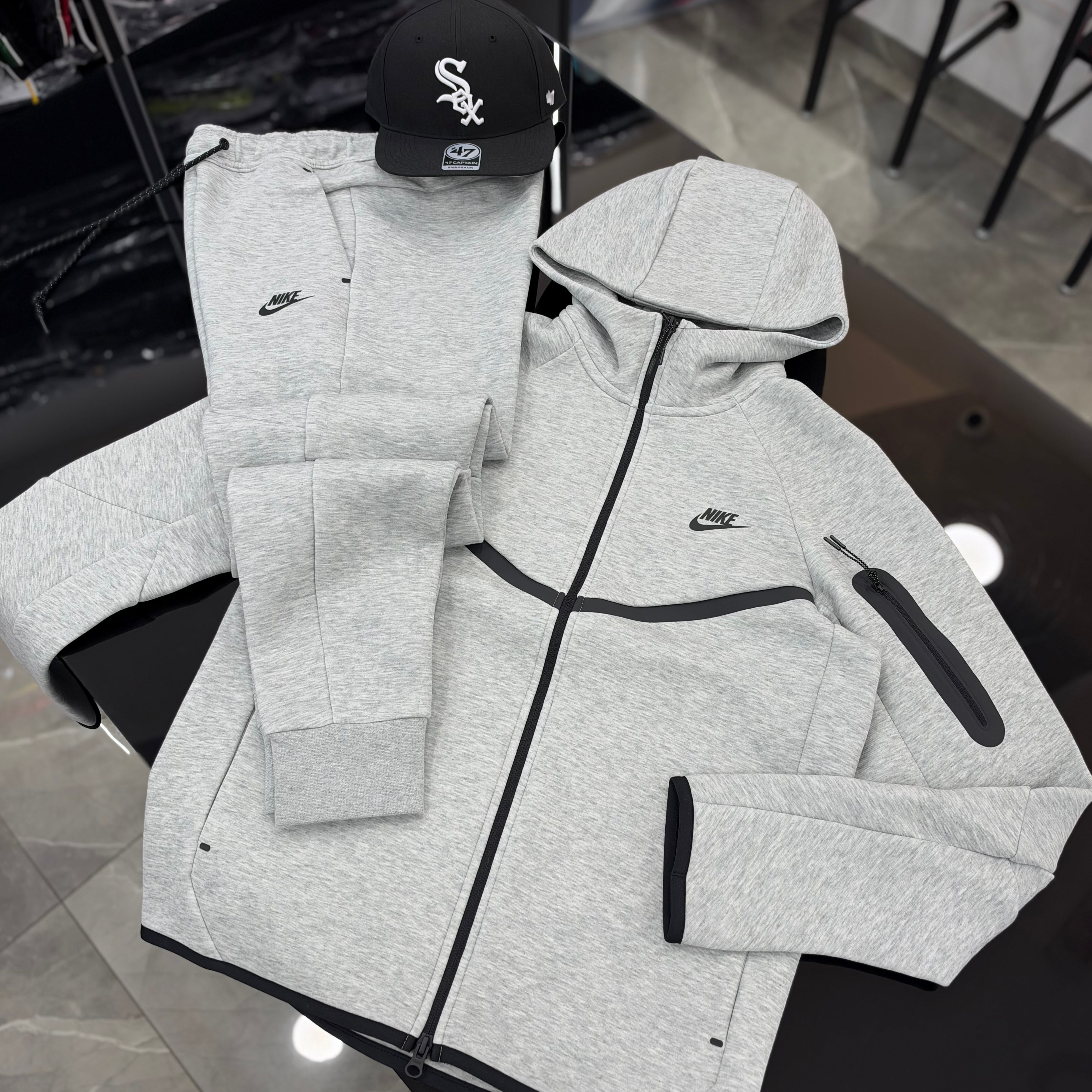 Tuta Nike Tech GREY