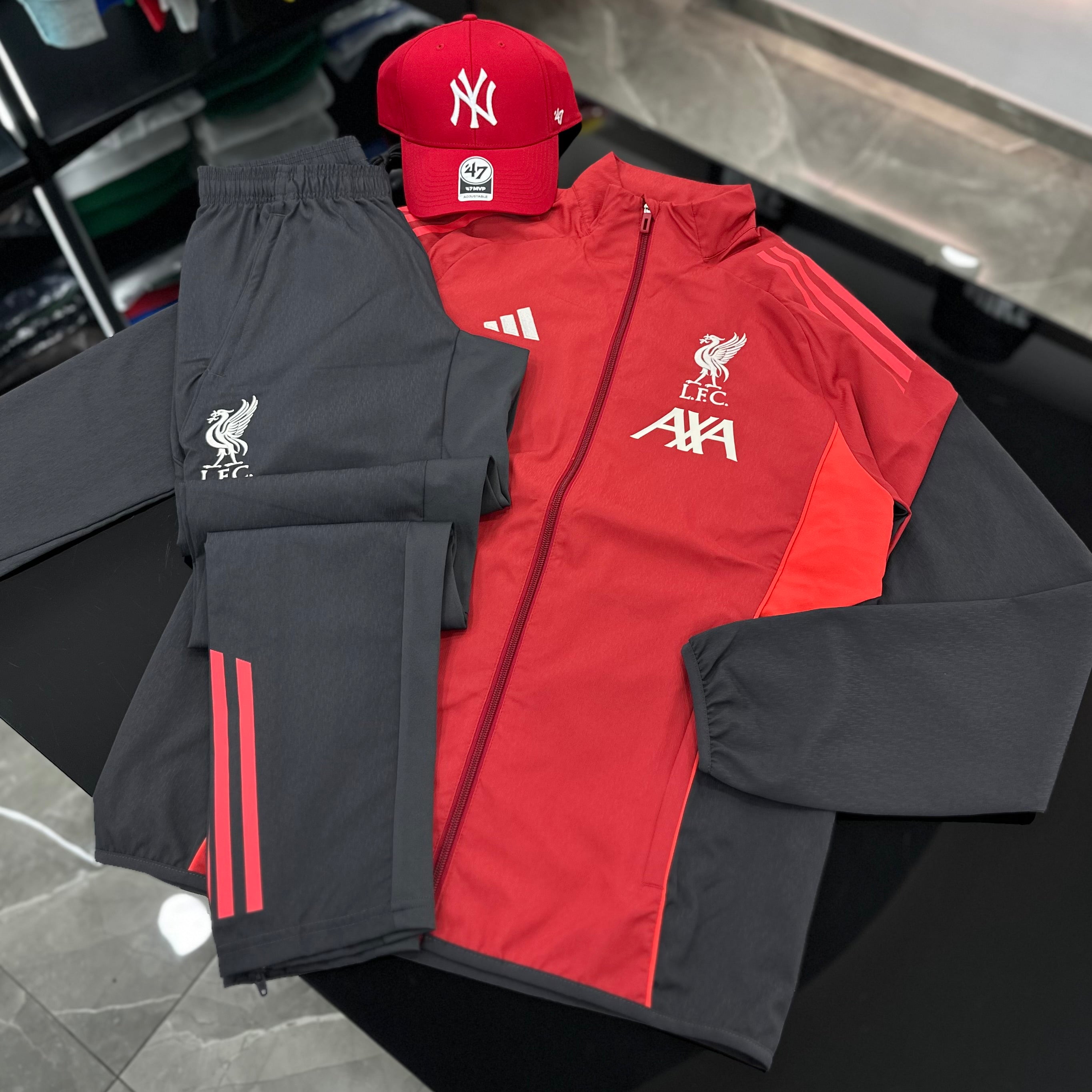 Tuta Adidas Liverpool RED