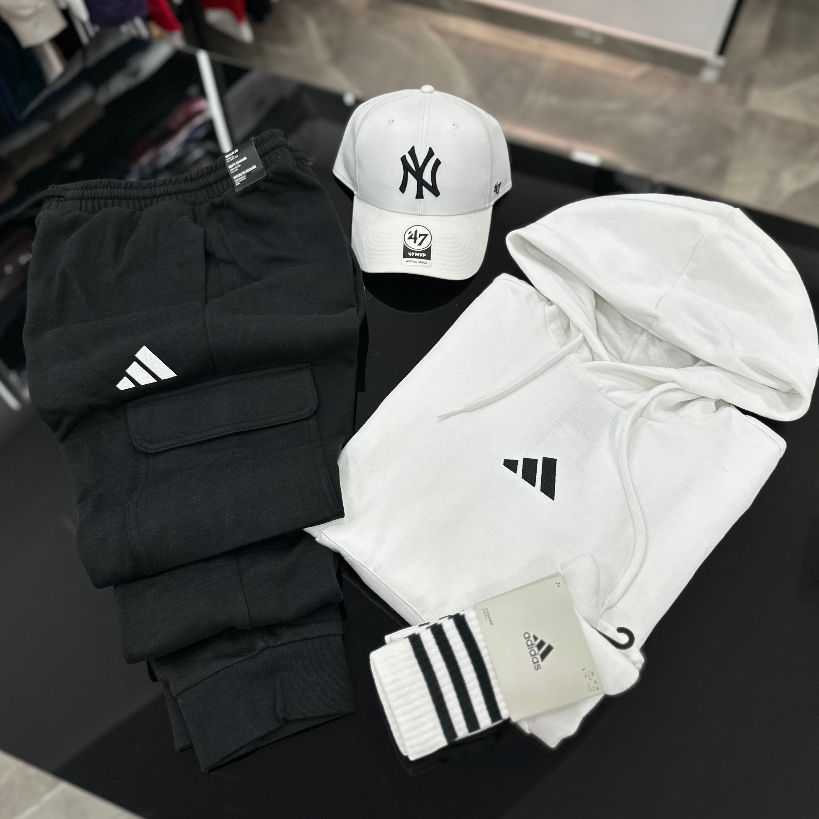 Tuta Adidas Cargo WHITE