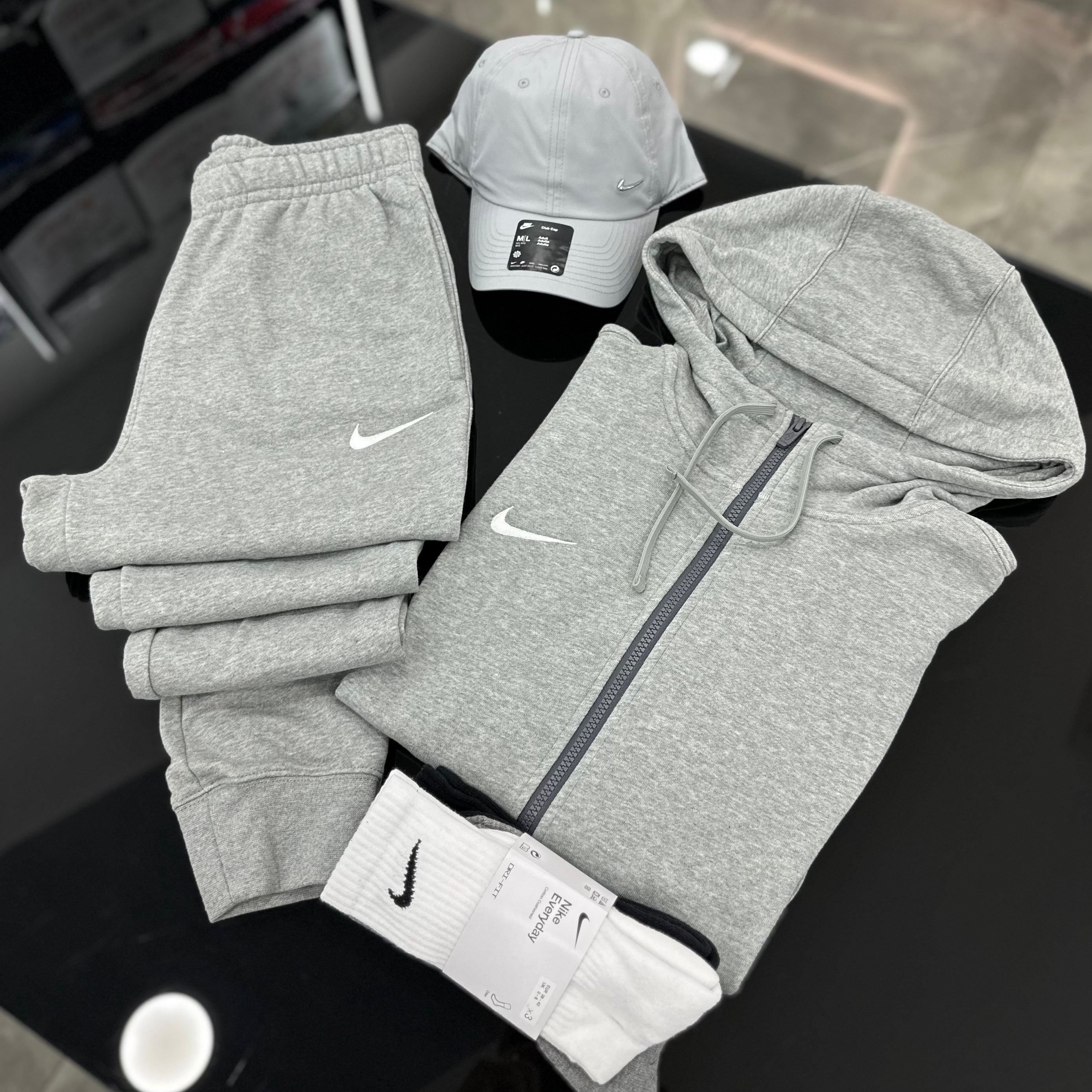 Tuta Nike FUNDAMENTAL grey