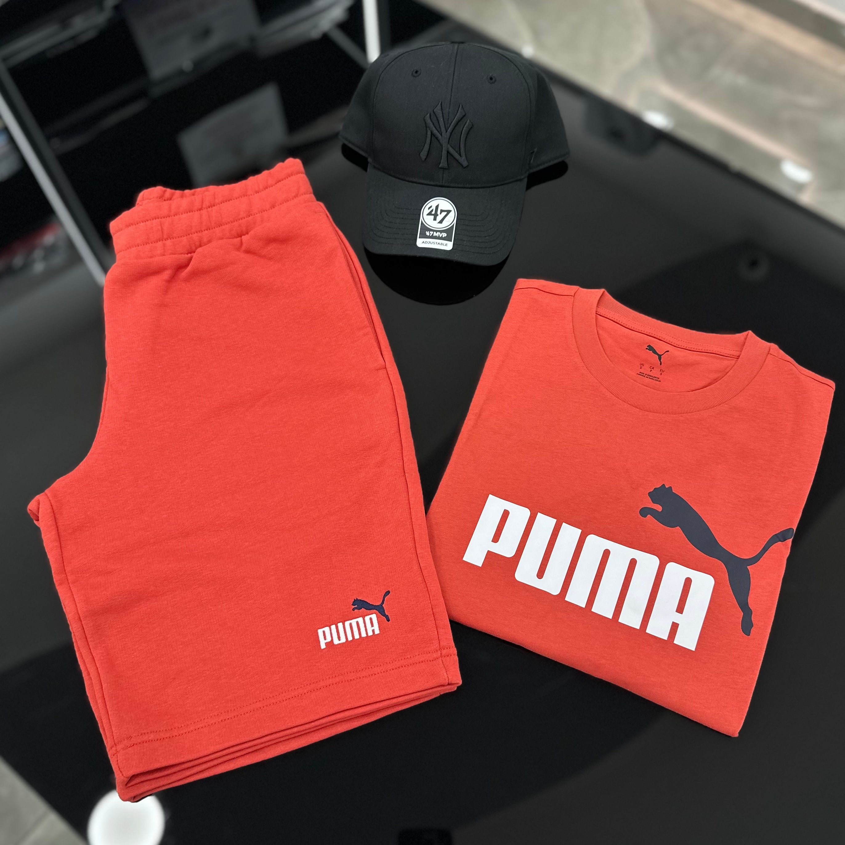 Completo Puma essential RED