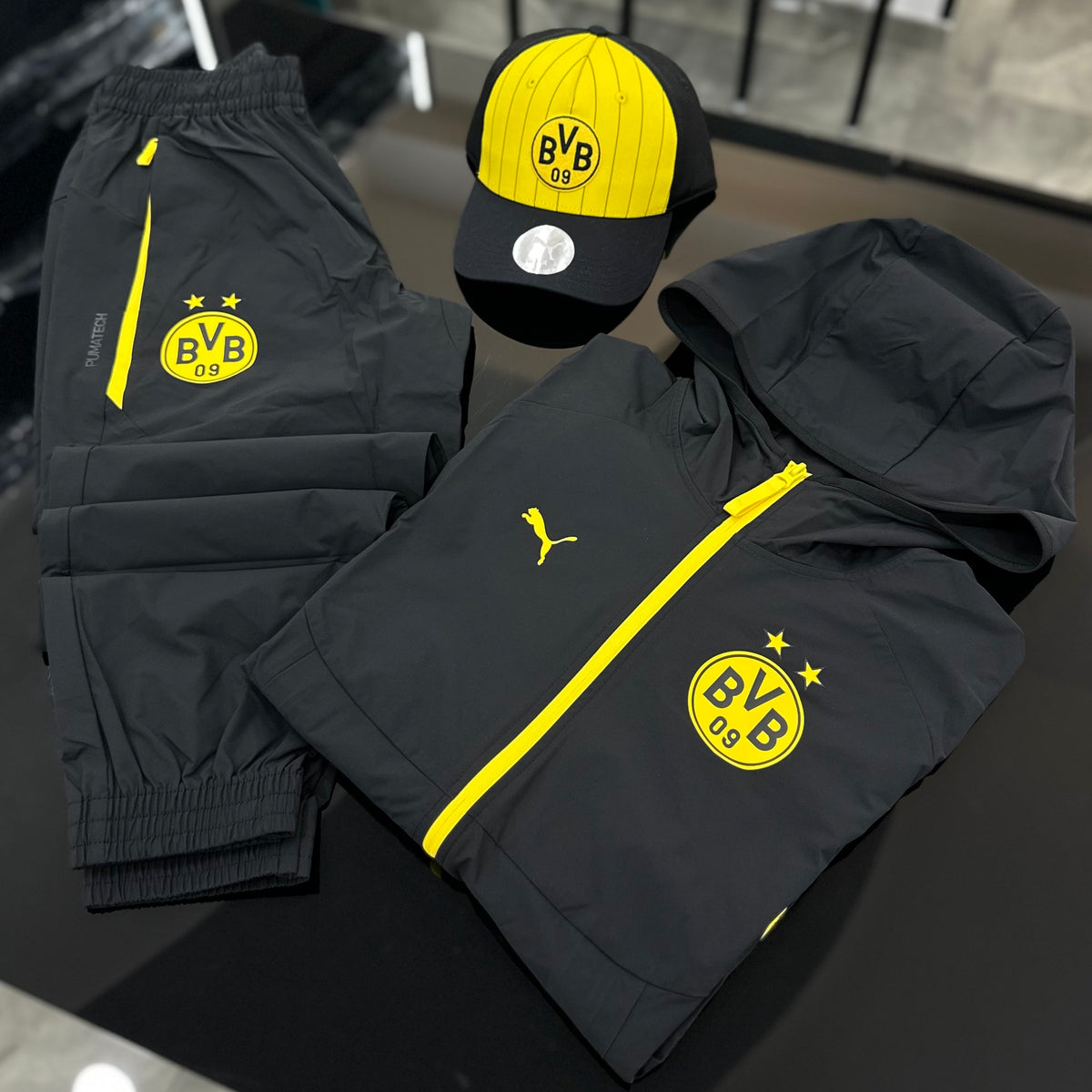 Tuta Puma Borussia Dortmund WOVEN