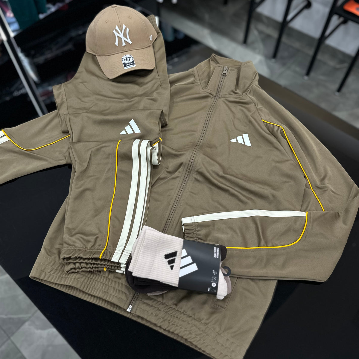 Tuta Adidas Stadio KAKI