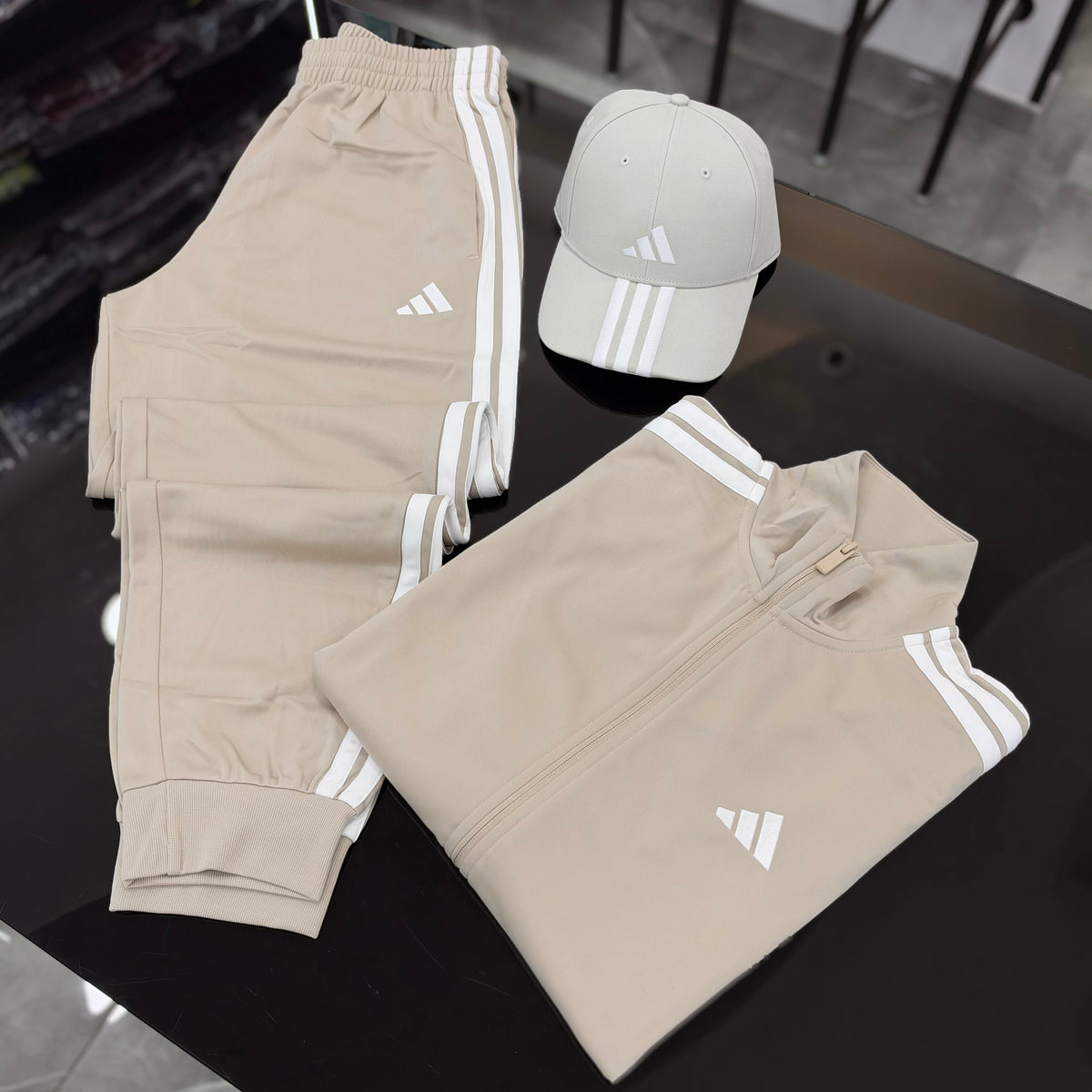 Tuta Adidas Tricot KAKI