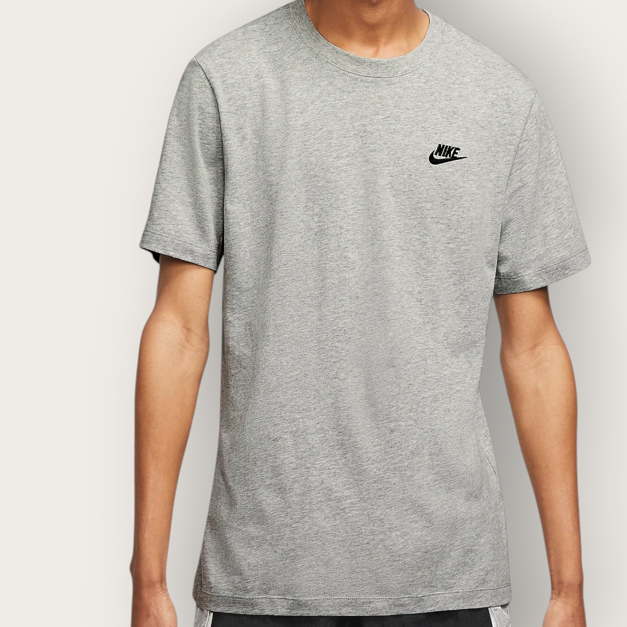 T-Shirt Nike Club GREY