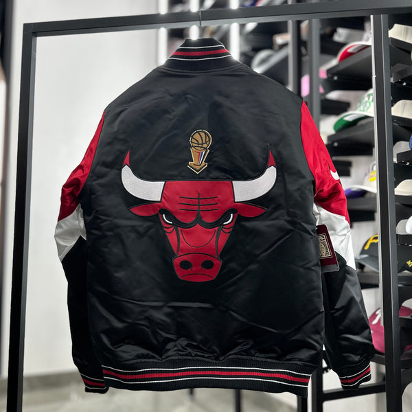 Giubbotto College Chicago Bulls