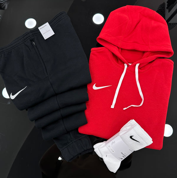 Total look Nike RED / BLACK