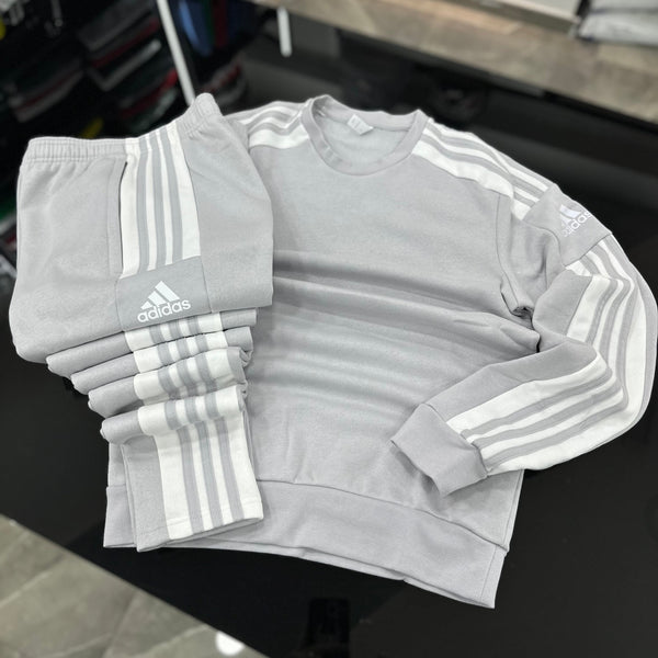 Total look Adidas girocollo stripes GREY