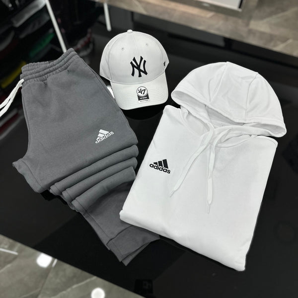 Total look Adidas WHITE / GREY