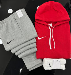 Total look Nike RED / GREY