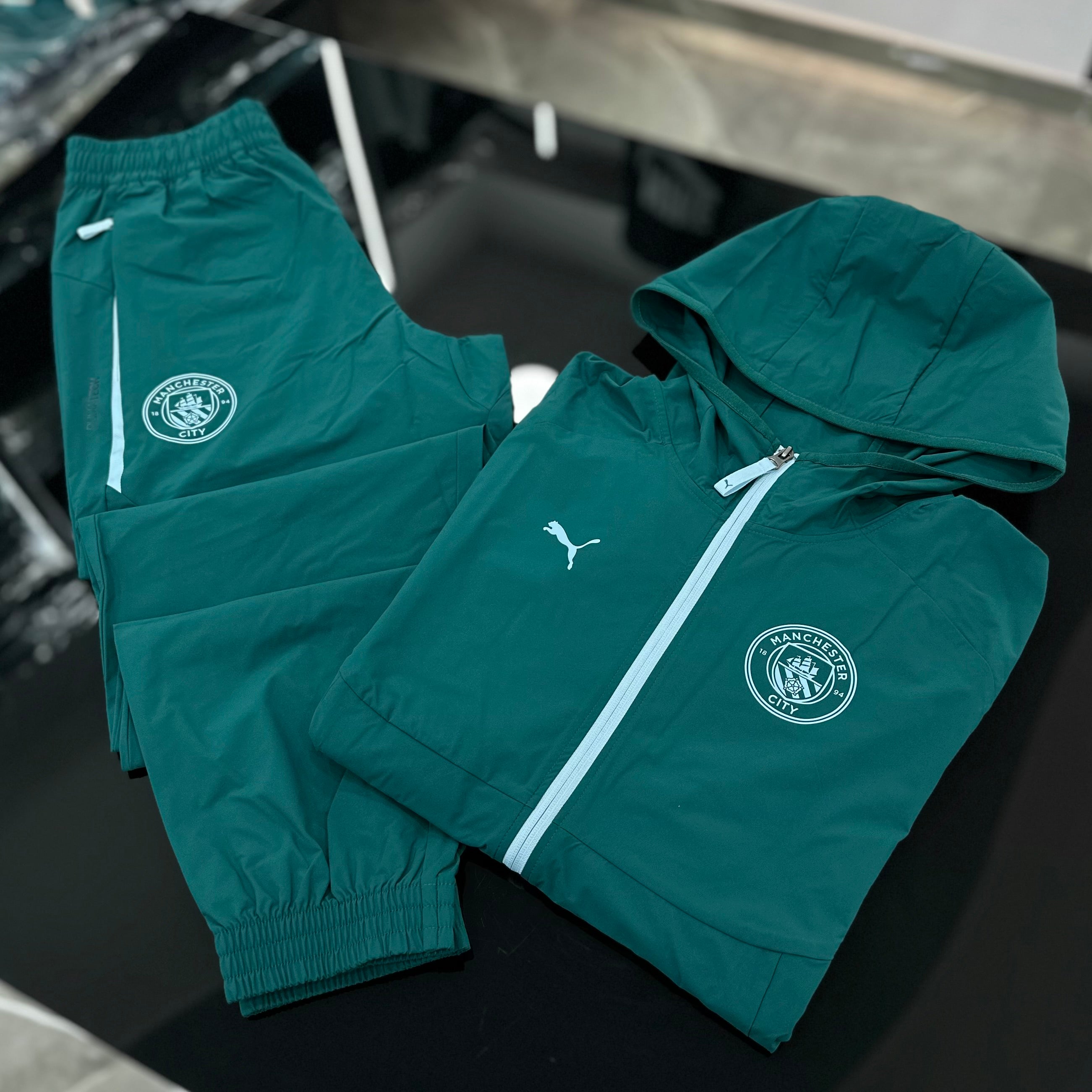 Tuta Puma Manchester City woven GREEN