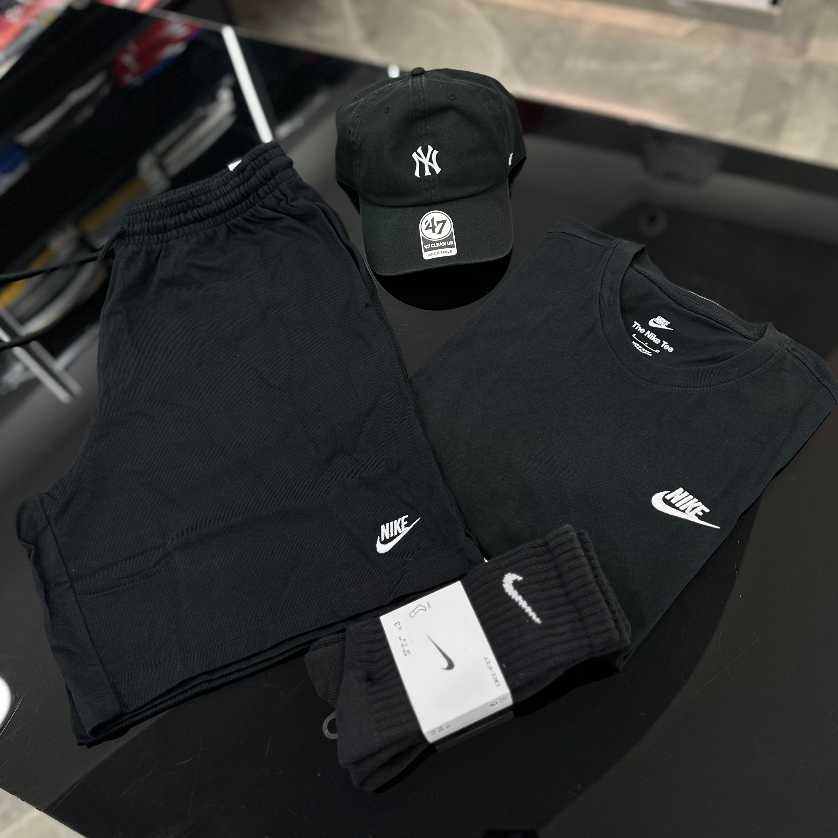 Coordinato Nike Club BLACK