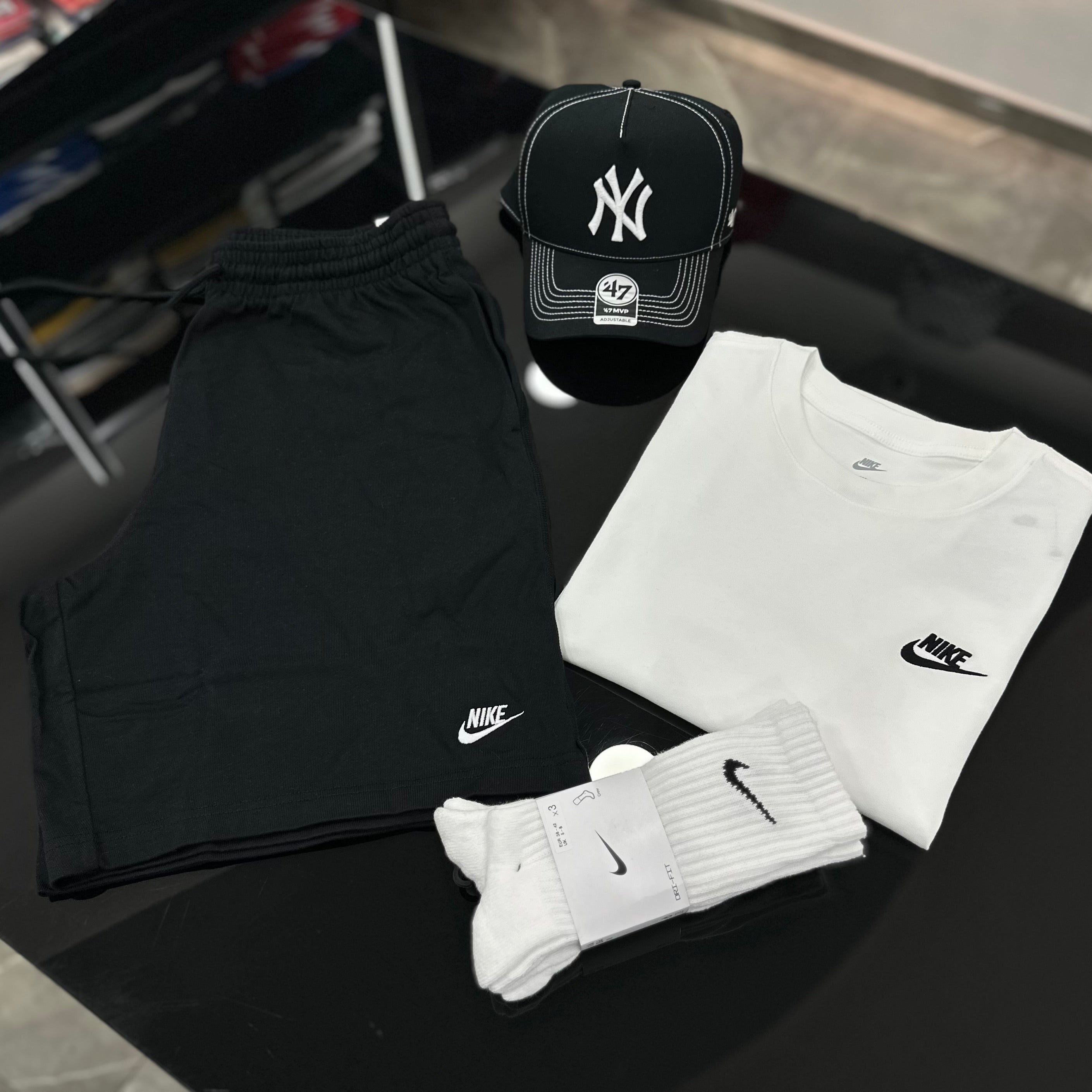 Coordinato Nike Club WHITE
