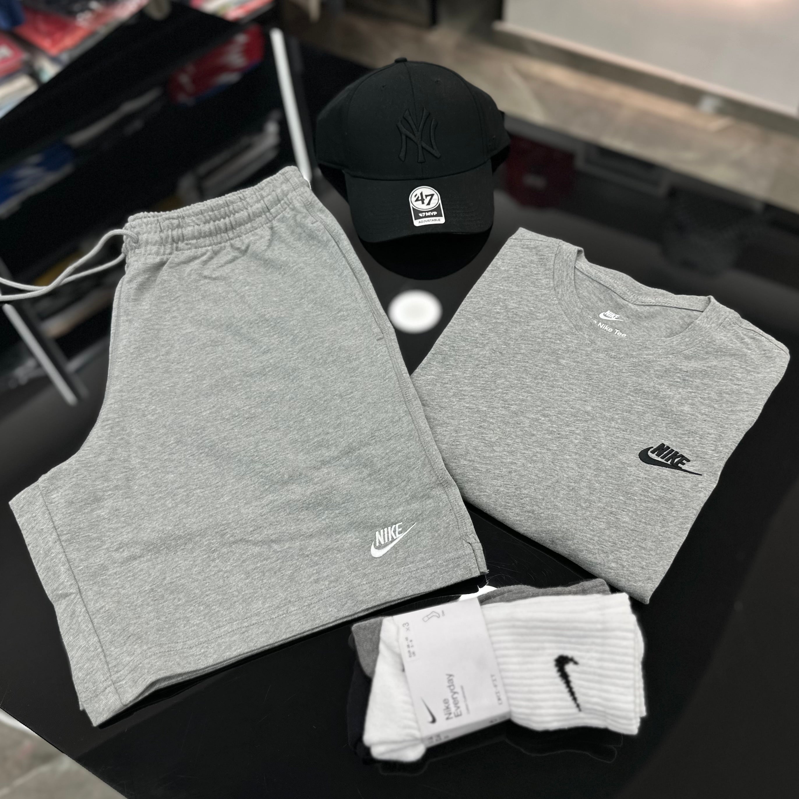 Coordinato Nike Club GREY